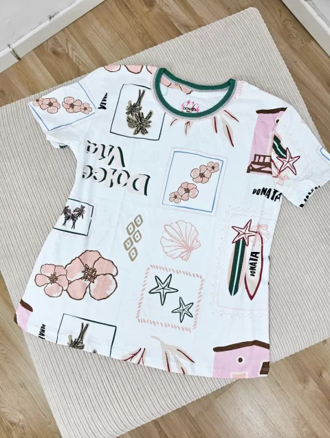 Alternative view of Remera Carola