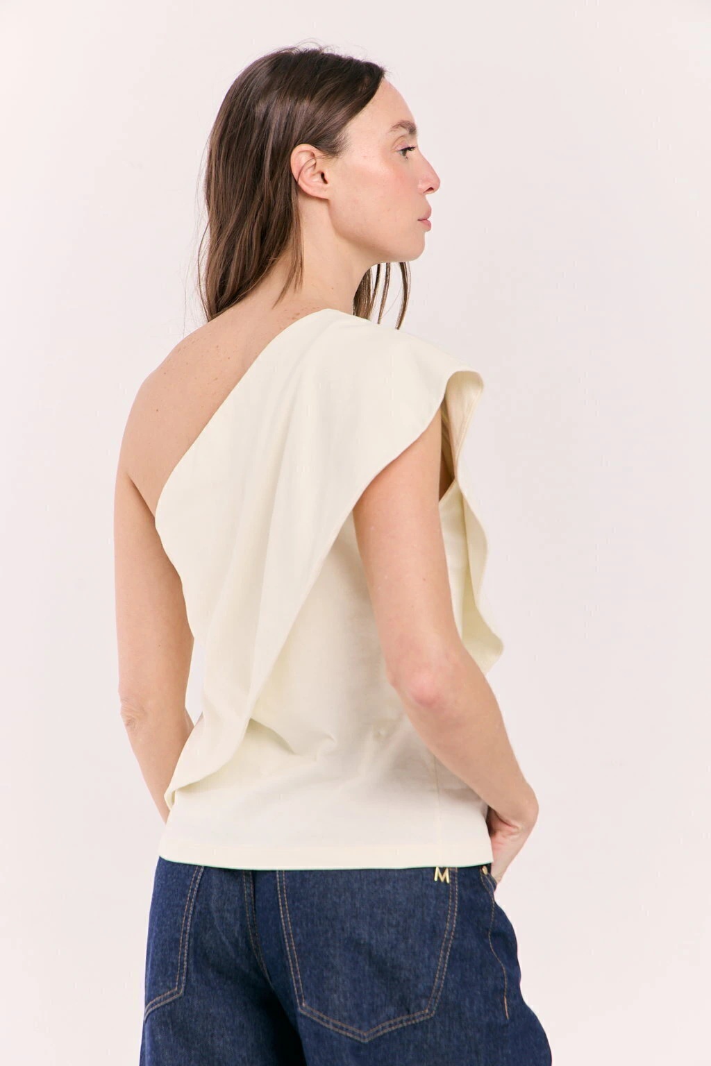 remerasamoffwhite_2-b05a50df74a5c97e1017869210846987-1024-1024