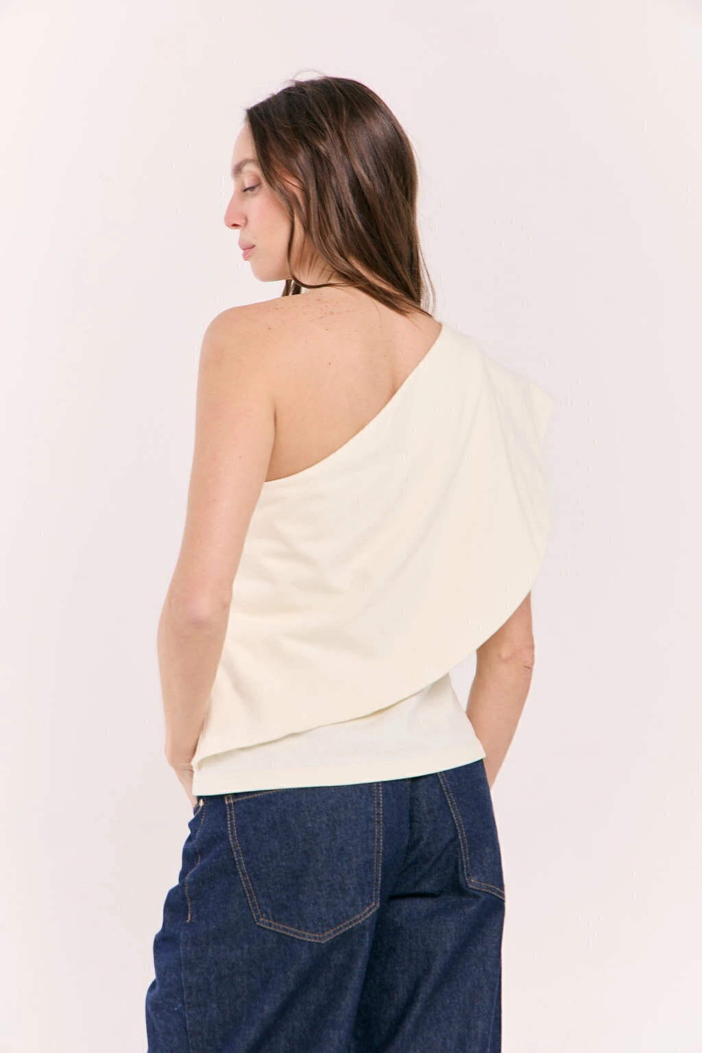 remerasamoffwhite_3-79937f4176959c620417869210862516-1024-1024
